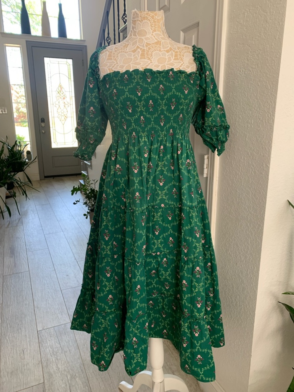 Hill House Nesli Nap Dress Emerald Trellis Smocked Floral Midi Medium - Picture 2 of 8